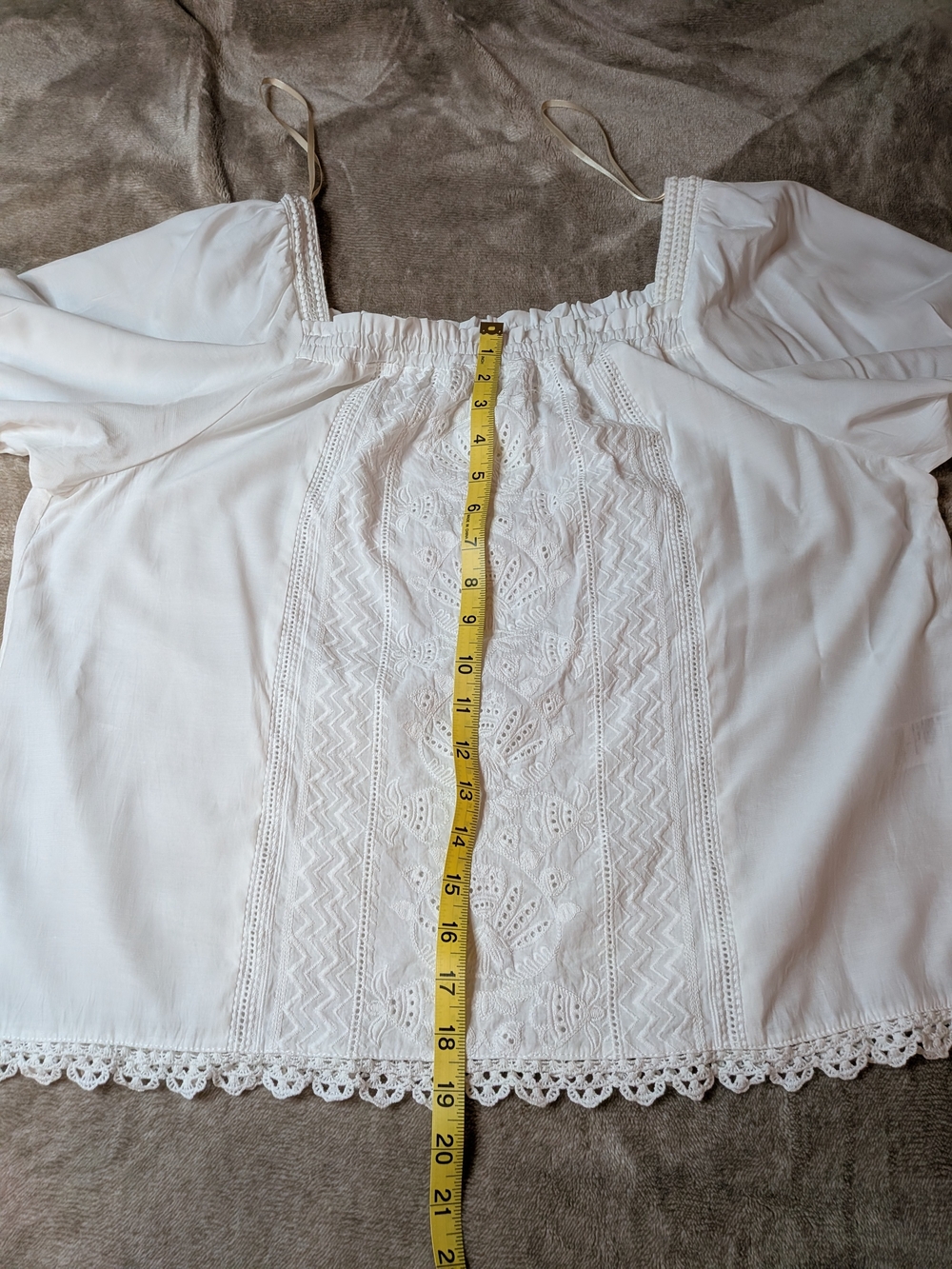 Democracy White Boho Embroidered Eyelet Peasant Blouse Puff Sleeve Size L - Picture 8 of 8
